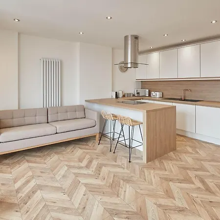 Host & - Abbey Hus Διαμέρισμα *